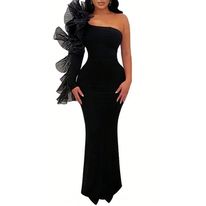 ชุดราตรีเดรสยาวแบบไหล่เดียวประดับระบายแขนเสื้อ ดีไซน์หรูหราสำหรับผู้หญิง - Product Image 2