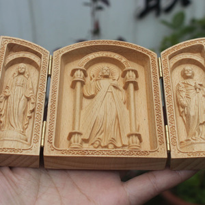 Mecrt Offre Spéciale Articles Liturgiques d'Église Sainte <span class=keywords><strong>Famille</strong></span> Joseph Trois Figurines Plates en Hêtre Bois Coffret Cadeau Ouvert - Product Image 3