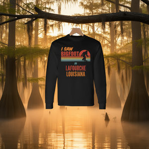 Bigfoot vive nella parrocchia di Lafourche, Louisiana, maglietta a maniche lunghe - Product Image 3