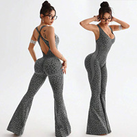 Combinaison de yoga léopard personnalisée pour femme, séchage rapide, dos croisé, pantalon évasé, tenue de sport pour l'entraînement