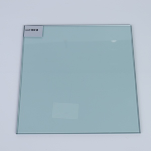 Verre solaire teinté vert 6 mm F, verre flotté à faible teneur en fer pour les murs-rideaux et les fenêtres à économie d'énergie - Product Image 1