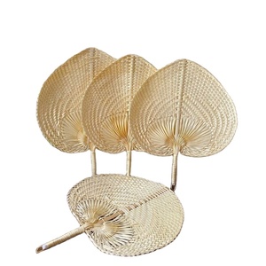 Home Decoration <b>Bamboo</b> Hand Fan Long Handle Natural Heart Uchiwa <b>Bamboo</b> Paddle Fan Summer Hand Fan - Product Image 4