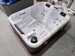 Jacuzzi de Hidromasaje para Exterior, Spa para 3 Personas en <span class=keywords><strong>Venta</strong></span> a <span class=keywords><strong>Precio</strong></span> Económico, Gazebo de Jardín, Bañera de Hidromasaje de Acrílico de Lujo con Chorro de Agua - Product Image 5