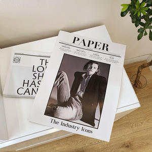 Papel de fondo fotográfico de diseño de periódico y revistas en inglés, adecuado para decoración de maquillaje - Product Image 2