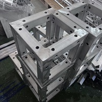 Portable en alliage d'aluminium treillis support motif carré DJ événements éclairage cadre fauteuil roulant rampe prix usine pour Totem scène