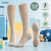 Chaussettes de compression sportives vert sauge à compression graduée pour mollets, avec tableau de mesure, manchette plus large et bout plat