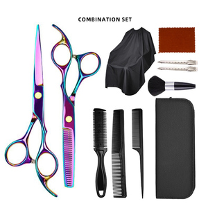 Nuevas Tijeras <span class=keywords><strong>de</strong></span> Peluquerí<span class=keywords><strong>a</strong></span> Profesionales <span class=keywords><strong>de</strong></span> Acero Inoxidable <span class=keywords><strong>de</strong></span> Una Pieza Multicolor para el Hogar, con Dientes Planos para Adelgazar el Cabello - Product Image 1