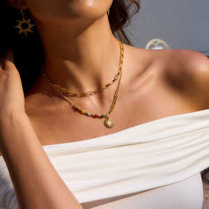 Collar de Acero Inoxidable Dorado con Cadena y Diseño Geométrico en Forma de Corazón, Joyería para Regalo en Ocasiones Especiales - Product Image 3