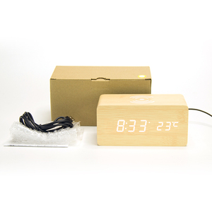 Precio competitivo, regalo promocional familiar, alarma, mesita de noche, grano inteligente, carga de <span class=keywords><strong>abogado</strong></span> inalámbrica, mesa de regalo de madera, cargador de reloj de escritorio - Product Image 5