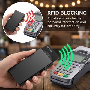 Étui à cartes automatique ultra-fin en aluminium personnalisé avec logo Casekey, blocage RFID NFC, étui à cartes métallique pop-up pour hommes et femmes - Product Image 4