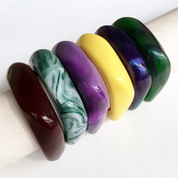 Bracelet tendance en résine acrylique transparente, léger, lisse et durable, pour femmes, accessoire de mode, vente en gros UJBOX