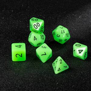Accesorios Esenciales <span class=keywords><strong>para</strong></span> <span class=keywords><strong>Juegos</strong></span> <span class=keywords><strong>de</strong></span> <span class=keywords><strong>Rol</strong></span> <span class=keywords><strong>de</strong></span> <span class=keywords><strong>Mesa</strong></span>, Juego <span class=keywords><strong>de</strong></span> Dados Poliédricos Acrílicos con Bordes Suaves, Regalo <span class=keywords><strong>para</strong></span> Jugadores, Juego <span class=keywords><strong>de</strong></span> Dados Perfecto <span class=keywords><strong>para</strong></span> el Uso Diario en Clubes <span class=keywords><strong>de</strong></span> <span class=keywords><strong>Juegos</strong></span> - Product Image 3