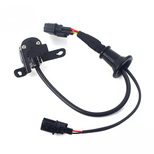 Cámara de Reversa 95760-G2500 95760G2500 para <span class=keywords><strong>Hyundai</strong></span> <span class=keywords><strong>Ioniq</strong></span> <span class=keywords><strong>Híbrido</strong></span> Azul 1.6L L4 Eléctrico Gasolina - Yomi Wholesale Yomi Supply - Product Image 2