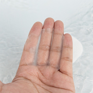 Disque de tonification semi-gel effet gelée à texture lisse, rafraîchissant et doux pour les soins cosmétiques de la peau - Product Image 3