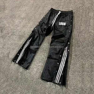 Yüksek kalite özel gevşek nedensel siyah boş adam yan düğme şerit alevlendi naylon jogger polyester kargo eşofman altları erkekler için