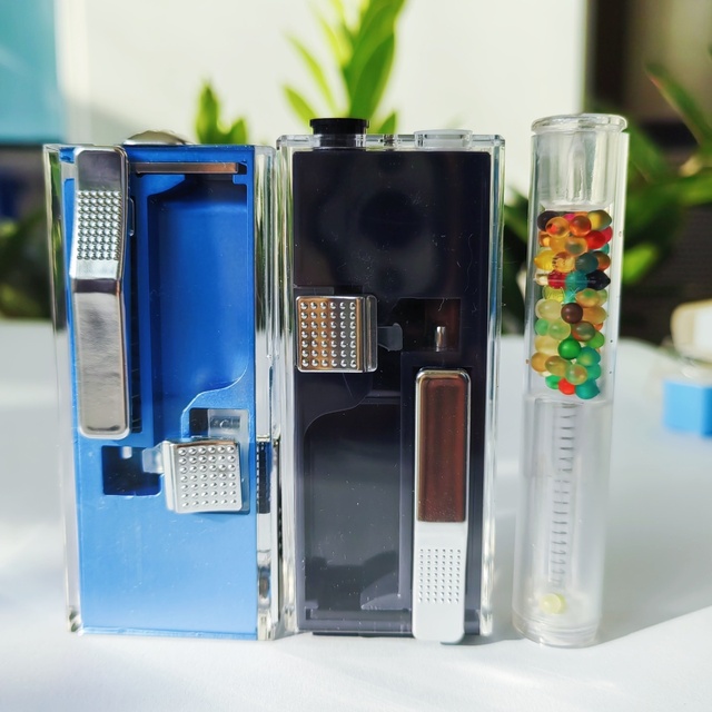 Wholesale Flameless USB Lighter Electronic Cigarette with Cigarettes Capsules Applicator Lighters & Smoking Accessories