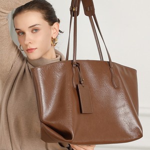 Sac fourre-tout grande capacité en cuir tanné végétal de première qualité pour femme, modèle 2025, haute qualité - Product Image 1