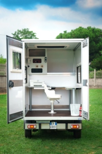 รถเช่าใช้แบตเตอรี่ลิเธียม รุ่น EPIC0 สำหรับธุรกิจ  พวงมาลัยซ้าย เบาะหนังด้านหลัง ระยะทาง 135-195 กม. ไฟหน้า LED ระบบสัมผัส  ลดราคาพิเศษ - Product Image 4