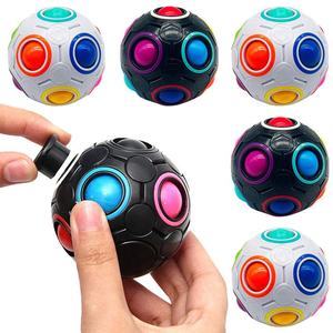 ลูกบอลสีรุ้งขนาด12รูสำหรับนิ้วมือช่วยบรรเทาความเครียดด้วยการจดจำสีเพื่อการศึกษาของเด็ก - Product Image 2