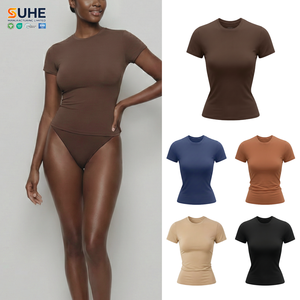 Camiseta SUHE sin Costuras con Cuello Redondo para Mujer, Elástica, Ajustada al Cuerpo, Básica, Suave, Cómoda, Top Contorneado, Esencial para el Día a Día - Product Image 1