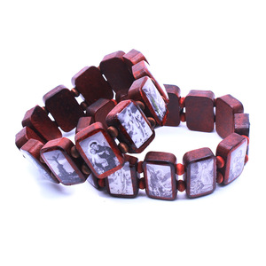 Pulsera cuadrada de madera con imágenes religiosas, versión en blanco y negro, brazalete de moda RB 026 - Product Image 1
