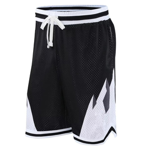 Short de basket-ball double couche pour homme respirant grande taille Vêtements de sport Vente en gros directe d'usine Certifié BSCI - Product Image 4