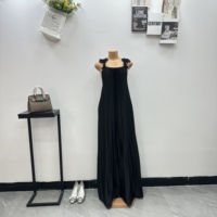 Robe longue plissée sexy à col en V pour femme, bretelles spaghetti, sans manches, fluide, couleur unie, pour l'été, la plage ou les vacances