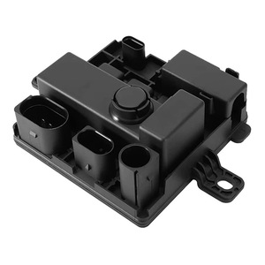 แผงตกแต่ง Yunnuo Dash Trim รุ่น 5QZ89DX9AB พลาสติกผิวด้าน สำหรับรถจี๊ปแรงเลอร์ด้านผู้โดยสาร - Product Image 3