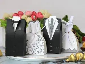 Boîtes de bonbons pour mariage Boîtes de cadeaux pour fête de mariage Fournitures de fête Décoration de douche nuptiale Boîtes cadeaux personnalisées avec logo imprimé