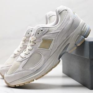 Calzado deportivo sencillo y a la moda, marca de tendencia, zapatillas para caminar para hombre y mujer, suela de goma con malla transpirable - Product Image 2