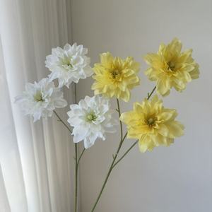 Junheyuan Arts And Crafts Factory <b>Artificial</b> Dahlia Single Stem Silk Flower Multi Color Wedding Decoration Floral Arrangement - Product Image 1