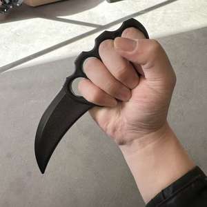 Poings américains en PVC-acier, conception de défense à 4 doigts, boucle de main portable, extérieur - Product Image 6