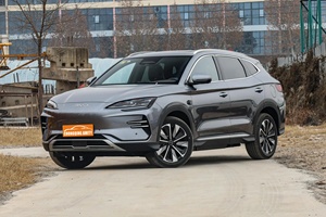 BYD Song Plus EV 2025 Smart Driving Edition 520KM Modèle de luxe - Product Image 2