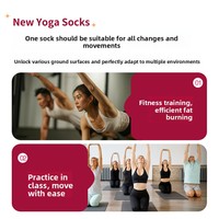 Nouvelles chaussettes de yoga et de danse en polyester tricoté, couleur unie, à bords gris, à sangles croisées, séchage rapide, best-seller du fabricant