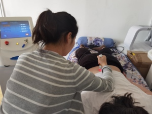 High-Power 30W Diode <strong>Laser</strong> <strong>Therapy</strong> Machine Portable Physiotherapy Device for Skin <strong>Pain</strong> Management 980nm <strong>Laser</strong> Treatment - Product Image 5