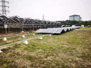 Système de production d'énergie solaire photovoltaïque conteneurisé, pliable, mobile, personnalisable et extensible de 70 kW à 80 kW - Product Image 4