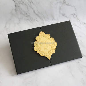 Portes pliantes à couverture rigide de luxe, Invitations transparentes en acrylique pour mariage et cartes d'<span class=keywords><strong>invitation</strong></span> personnalisées à couverture rigide - Product Image 6