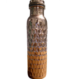 HammeredWater Botella 950ml Cobre Acabado Accesorios Deporte Metal Personalizado Venta caliente para beneficios de salud - Product Image 2