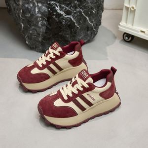 Chaussures de sport décontractées pour femmes, fabriquées en Chine, de haute qualité, personnalisées, simples, conçues pour la marche lente - Product Image 4