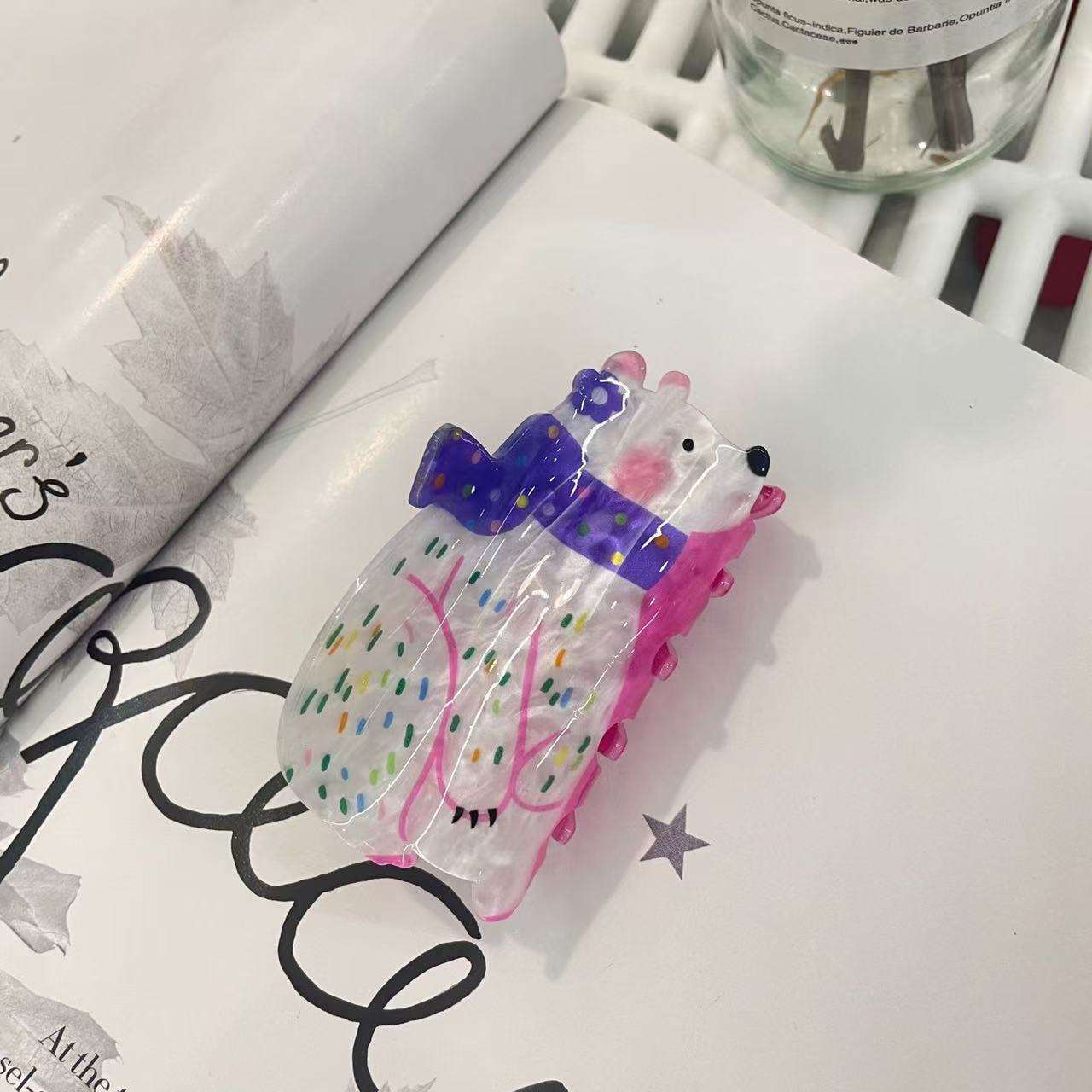 forme d'ours violet 8 cm