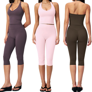 Conjunto Deportivo de Dos Piezas para Mujer TZ5529-14: <span class=keywords><strong>Top</strong></span> Halter Sexy con Relleno y Push-Up para Yoga y Leggings Capri de Cintura Alta de <span class=keywords><strong>Nylon</strong></span> para Moldear la Figura - Product Image 1