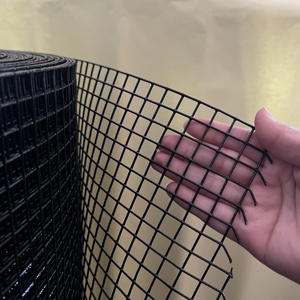 Trung Quốc cung cấp mạ kẽm & <span class=keywords><strong>PVC</strong></span> tráng dây sắt lưới hàng rào CuộN vườn trang trí Hàn lỗ vuông hình dạng - Product Image 3