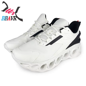 Chaussures de marche décontractées pour hommes, nouvelles, pour le sport en plein air, respirantes, en mesh, avec fonction antidérapante - Product Image 6