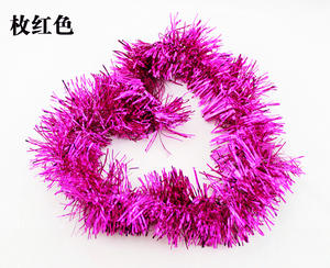 พวงดอกไม้ประดับดิ้นยาว9ซม. 2เมตรวัสดุตกแต่งเทศกาลคริสต์มาสสีดอกไม้อลิซาริน - Product Image 5