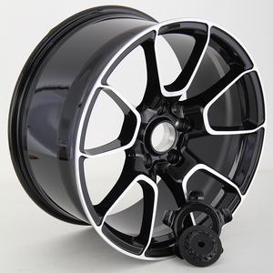 Rines de Aleación de Aluminio Forjado en Negro Brillante para Autos, de 16-24 Pulgadas, 5x130, con Radios Modificados para 992 Turbo - Product Image 1