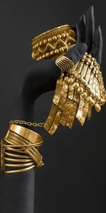 Manos negras sosteniendo joyas doradas lienzo arte carteles e impresiones pinturas <span class=keywords><strong>de</strong></span> arte africano en la pared imágenes artísticas <span class=keywords><strong>para</strong></span> sala <span class=keywords><strong>de</strong></span> estar - Product Image 5