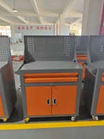 Chariot de rangement sécurisé pour outils avec 4 roulettes verrouillables et structure en acier de 1,5 mm - Armoire mobile idéale pour laboratoire, atelier et décoration