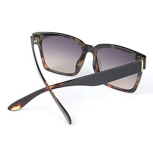 2024新しいカスタムロゴサングラスシェード女性男性ブランドサングラス卸売 - Product Image 6