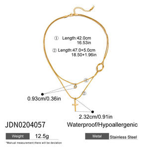 Colgante de Cruz de acero inoxidable en <span class=keywords><strong>tono</strong></span> dorado de 18 quilates, collar de cadena de eslabones de doble capa Vintage de moda de circón blanco, geométrico silencioso - Product Image 3