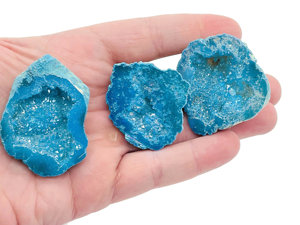 Géodes de cristal bleu lac Aura exquises en gros, décoration d'intérieur unique avec des bienfaits Feng Shui - Product Image 6